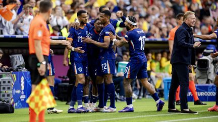 Roumanie-Pays-Bas (0-3) : 16 ans plus tard, les « Oranje » retrouvent les quarts