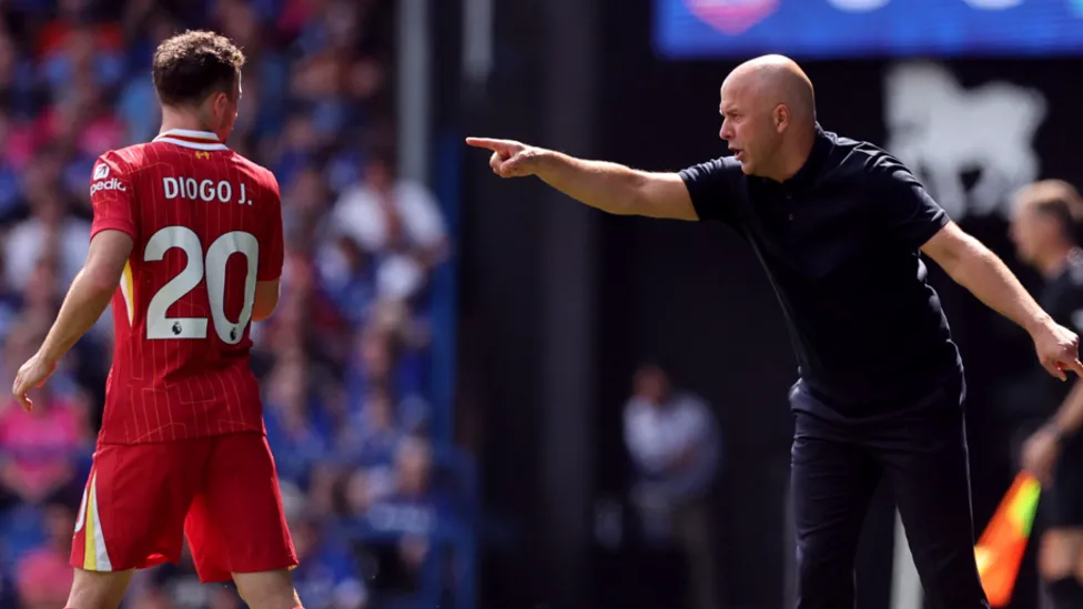 « Un football à couper le souffle » : comment la machine de Slot à Liverpool s&rsquo;est mise en marche