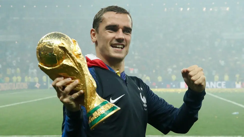 Griezmann prend sa retraite internationale.