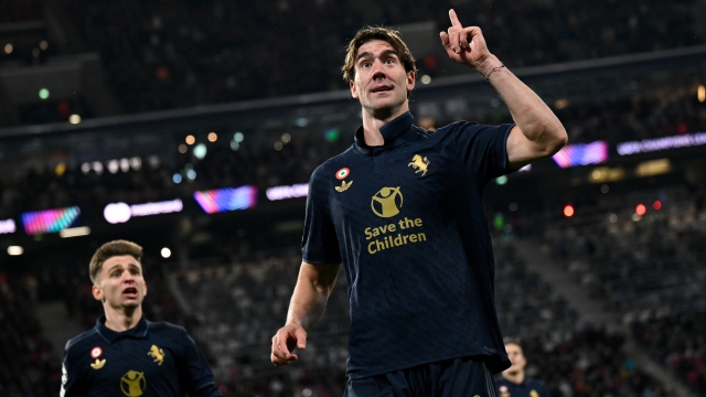 Vlahovic, objectifs et leadership : la Juve aime ça et veut l&rsquo;enfermer