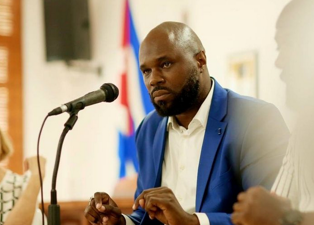 Kemi Seba est-il recherché par la justice béninoise ?