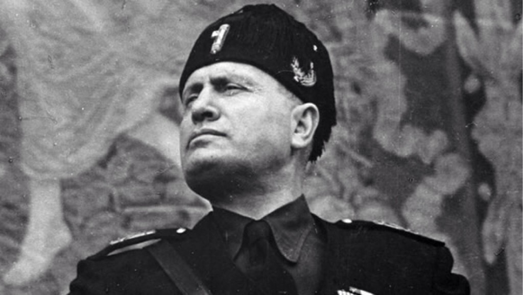 Crachats, coups, insultes… Quand la dépouille de Mussolini était exposée à la foule, il y a 80 ans
