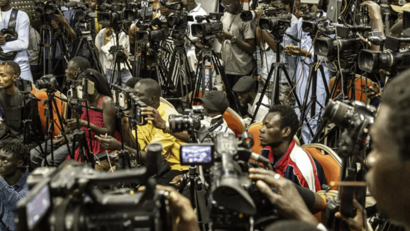 Suspension des médias « jugés non conformes au code de la presse » au Senegal : un choix politique