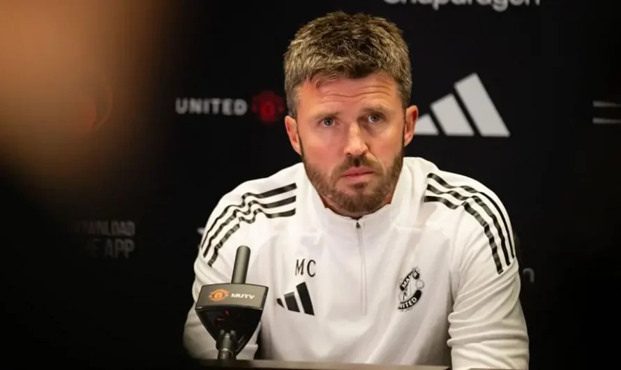 Carrick-ture parfaite : Manchester United aurait trouvé son nouveau maestro du banc.